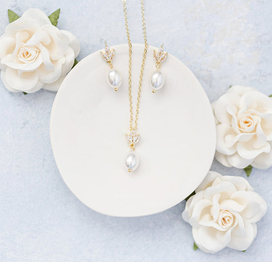 gold bridesmaid jewelry set