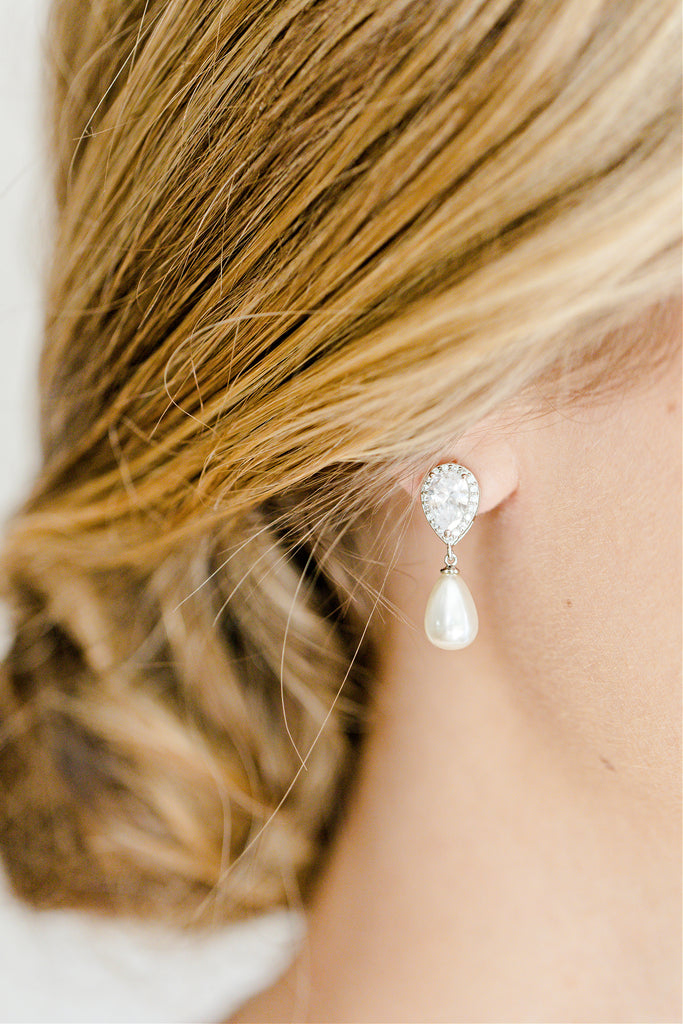 Mischa Pearl Bridesmaid Earrings - Wink of Pink Shop