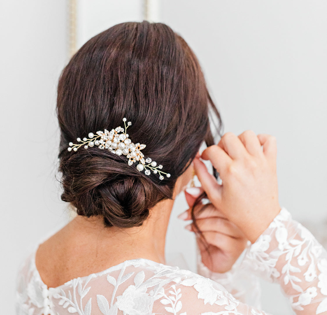 Load image into Gallery viewer, pearl wedding hair comb
