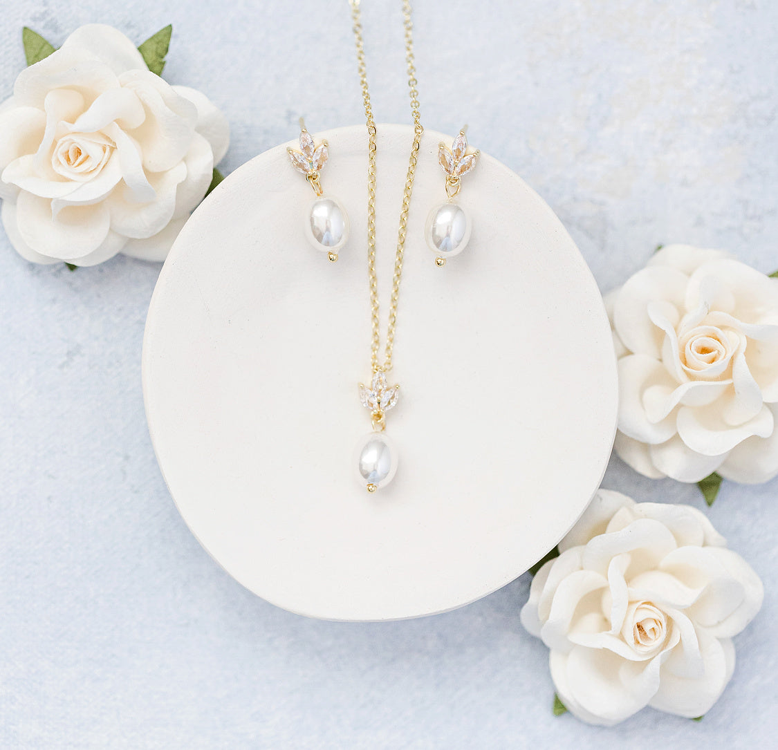 gold bridesmaid jewelry set