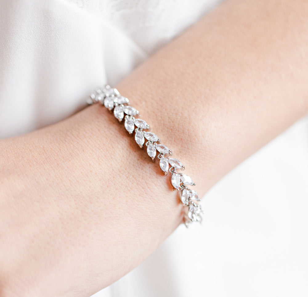 bridesmaid bracelet