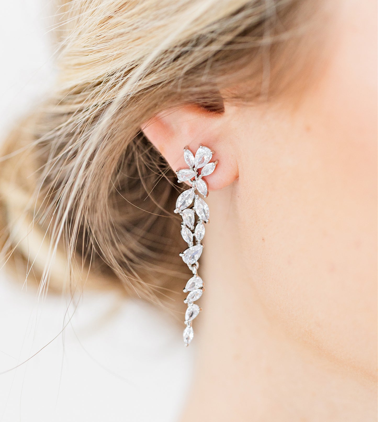 Load image into Gallery viewer, silver wedding earrings
