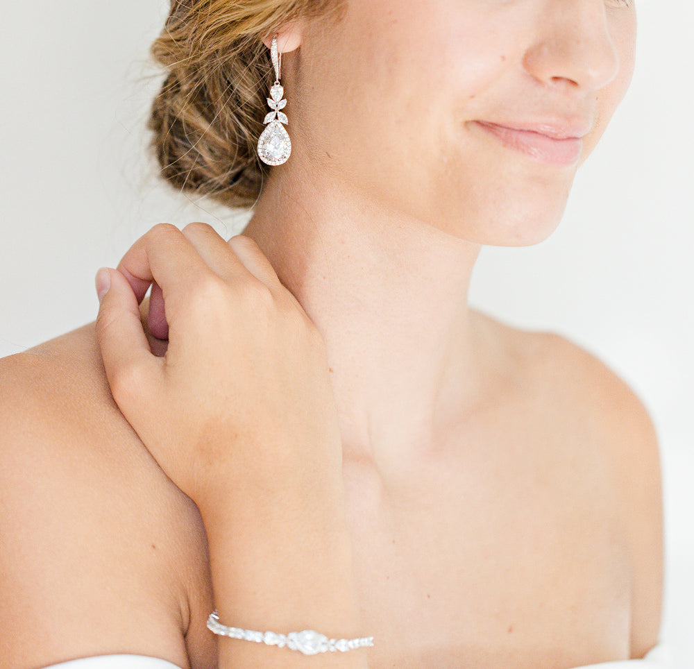 Isabella Earrings & Bracelet Jewelry Set