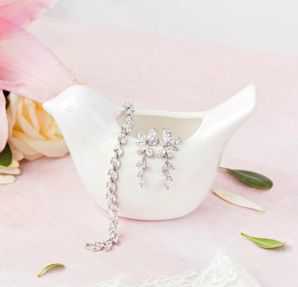 Dolce Earrings & Bracelet Wedding Jewelry Set